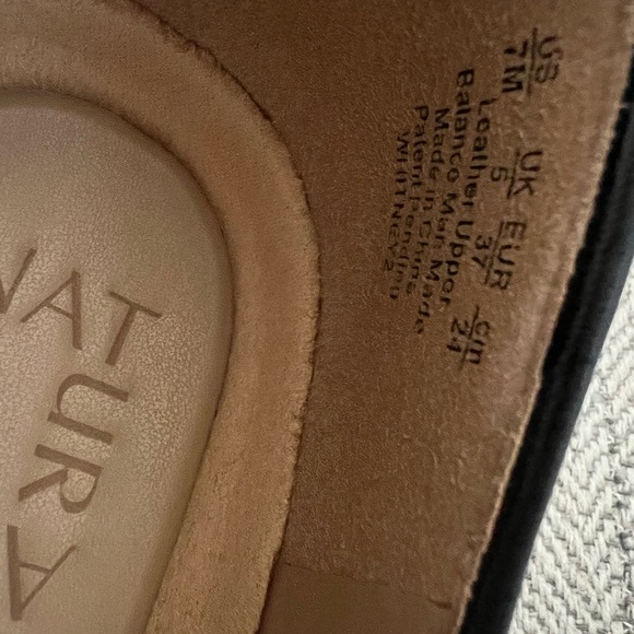 Naturalizer block heel pump - Picture 5 of 7